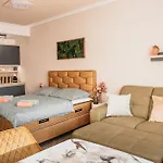 Luxury Wellness Fonyódliget *