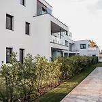 Luxury Wellness Fonyódliget Apartamento