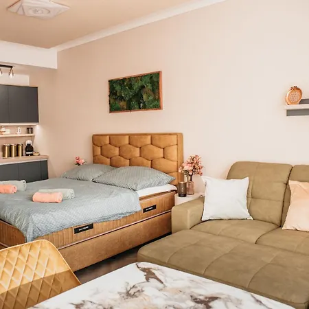 Luxury Wellness Fonyodliget *